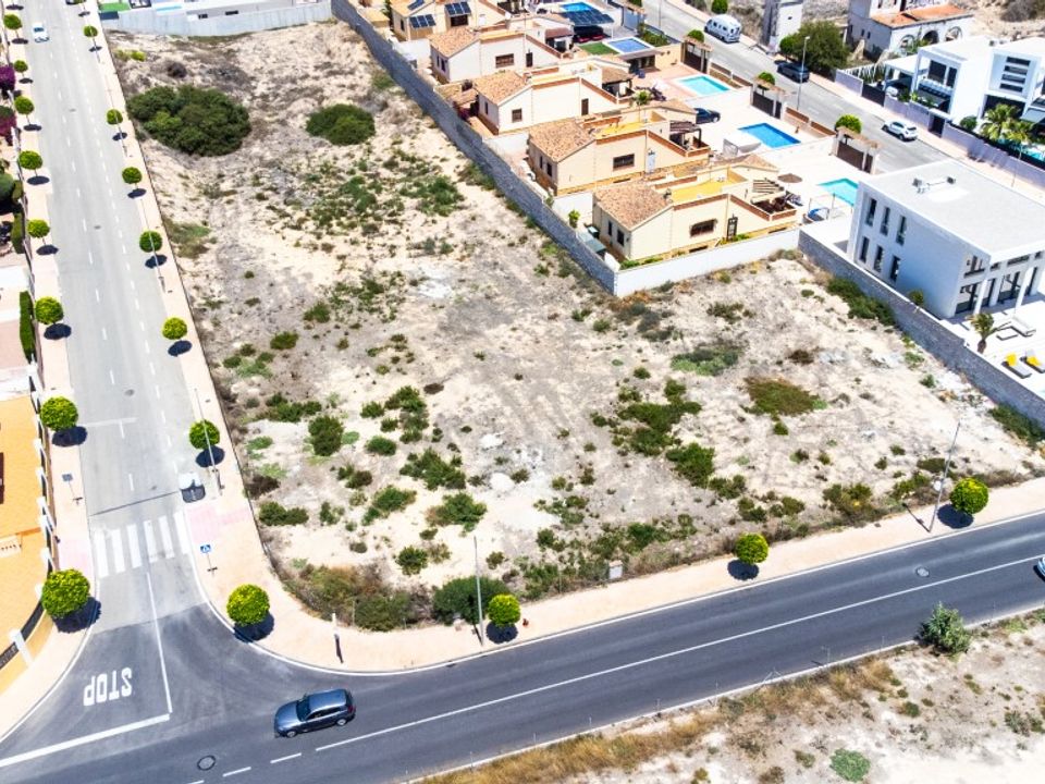 Helårsgrund i La Marina, Alicante - foto 4